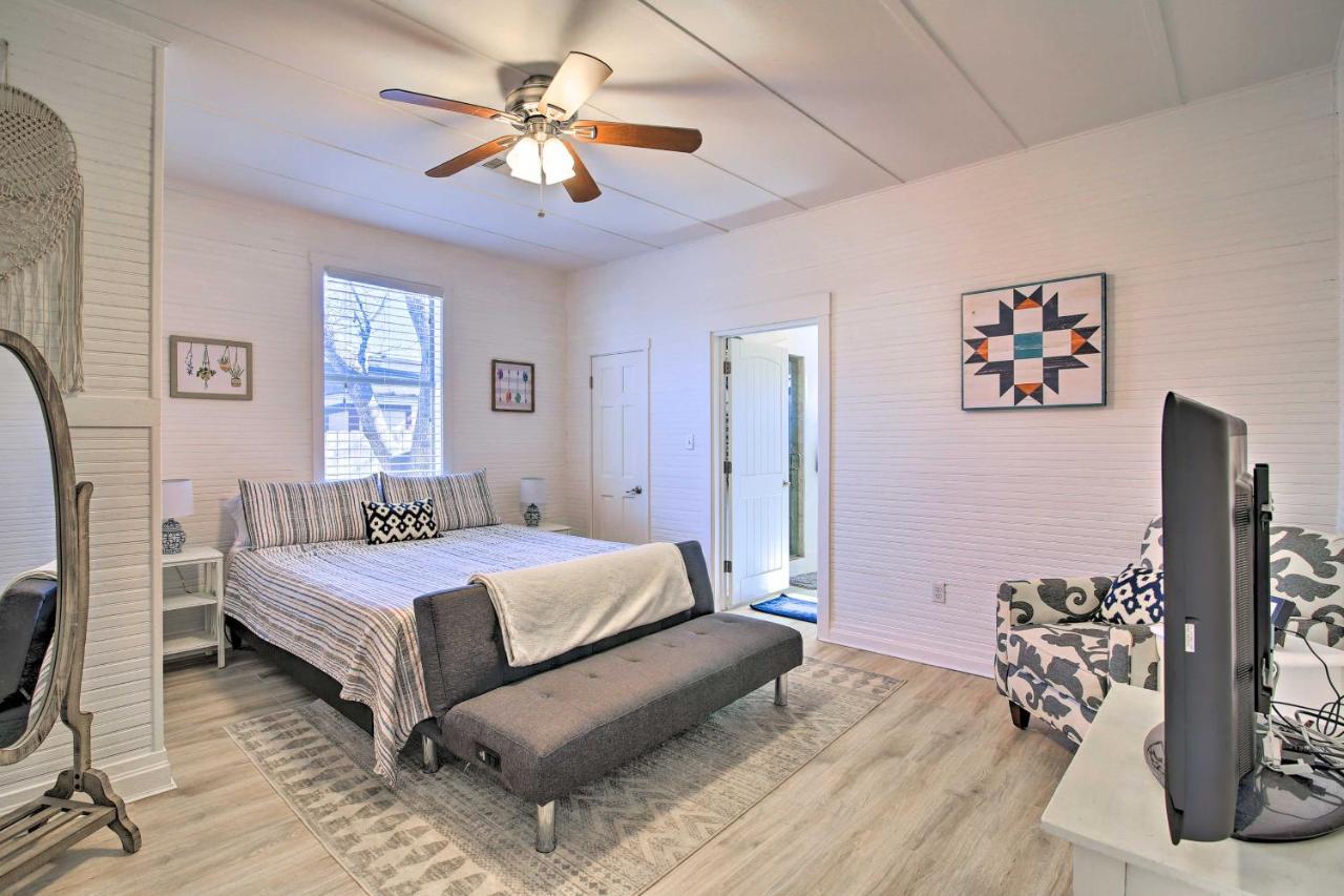 Texas Home With Backyard Oasis, Walk To Main St Fredericksburg Exteriér fotografie